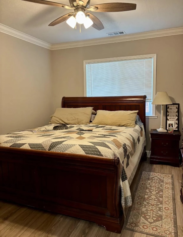 Photo - 1155 Maple St