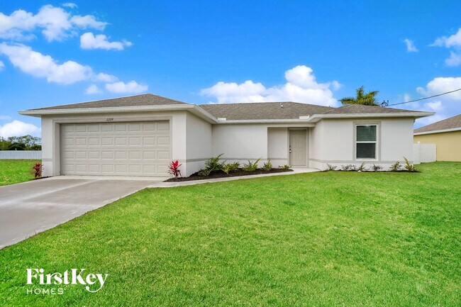 Building Photo - 2204 NE 22nd Pl