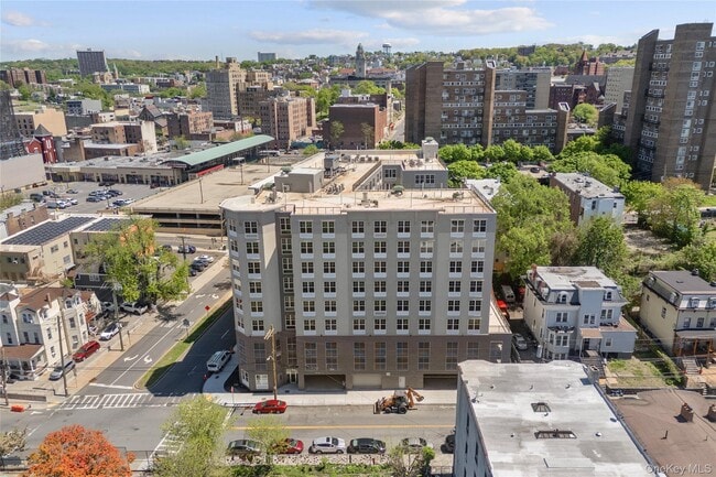 Building Photo - 56 Prospect St Unit 606