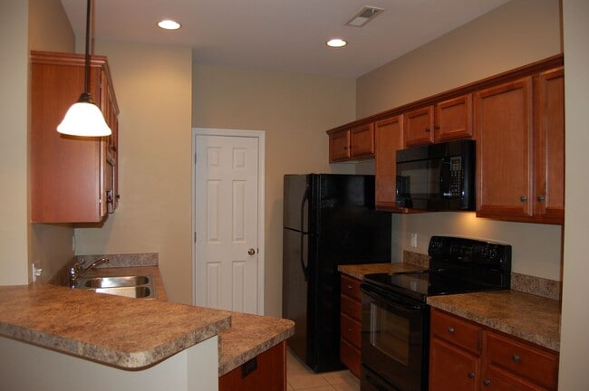 Photo - 205 Capital St Unit 201