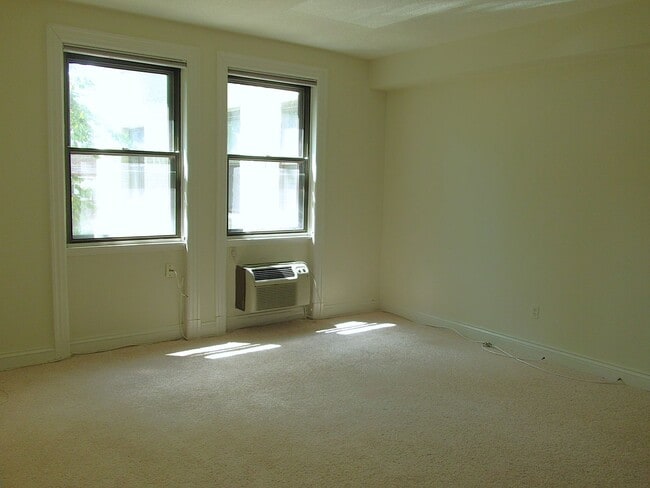 3100 Connecticut Ave NW Unit 239