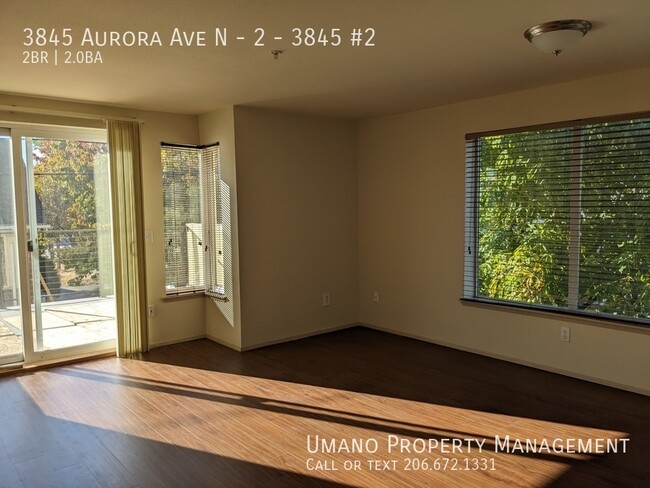 Building Photo - 3845 Aurora Ave N Unit 3845 #2 Rental