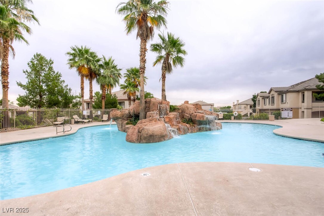 Photo - 10233 King Henry Ave Unit 104