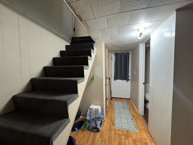 Photo - 356 Stewart St