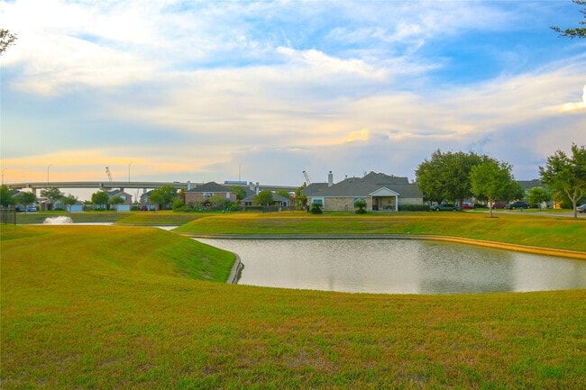 Photo - 23719 Parkwater Bridge Ln