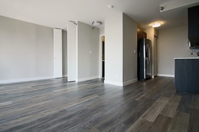 Photo - 875 N State St Unit 1607