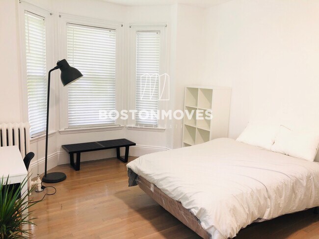 Photo - 7 Imrie Rd Unit 1st Floor