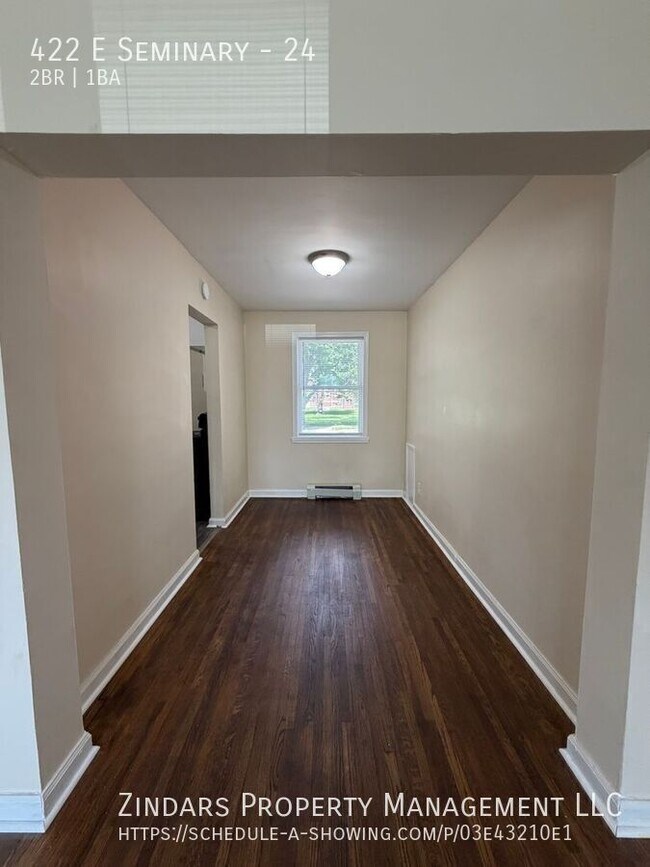 422 E Seminary-24