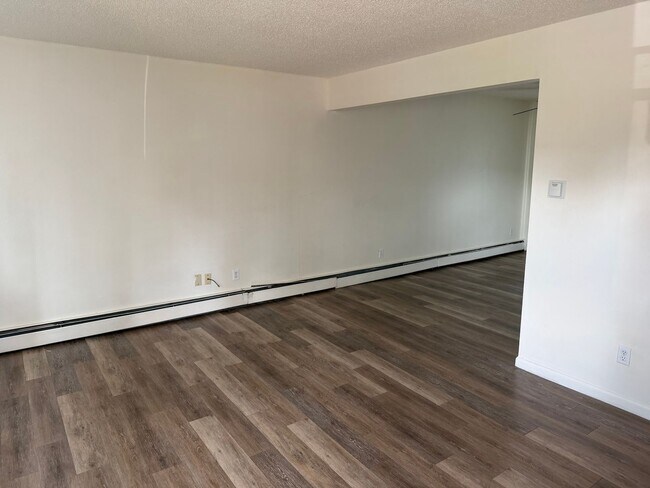Photo - 732 37th Ave Ct Unit 3