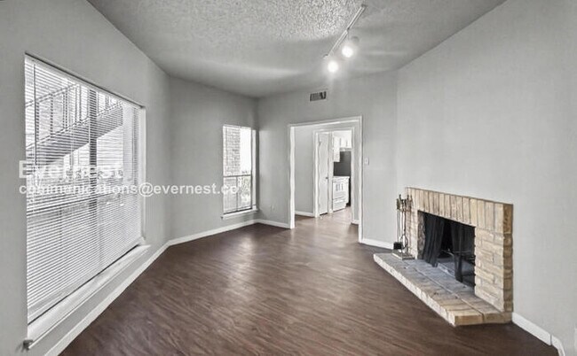 Photo - 3729 Thistlemont Dr