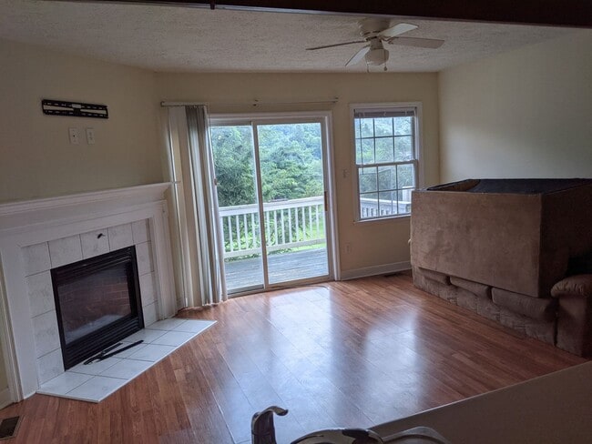 Photo - sumfi141 Unit 2