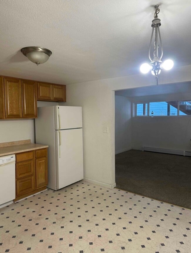 Photo - 4027 E 8th Ave Unit 3