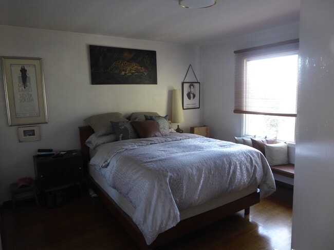 Photo - 980 Burnett Ave