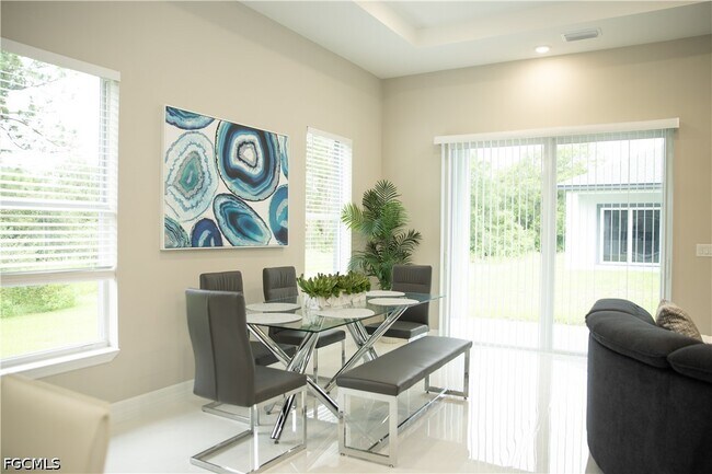 Photo - 1226 Chrisholm St