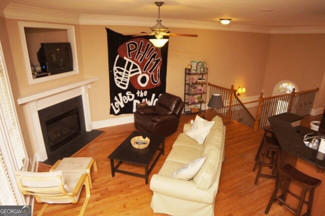 Photo - 178 Mitchell St