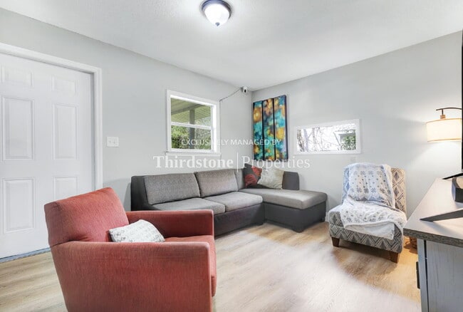 Photo - 1165 Orton St