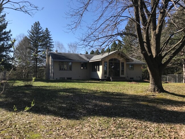 Photo - 9111 Stonebridge Trl N