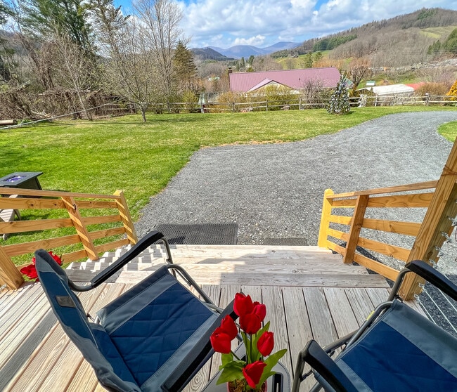 Photo - 218 Bob McNeill Rd