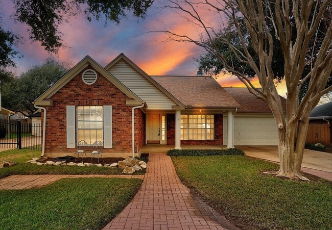 Building Photo - Picturesque 3/2 one Story Cedar Park home across from CPHS