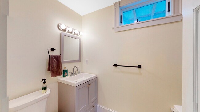 Photo - 20 Litchfield St Unit 20