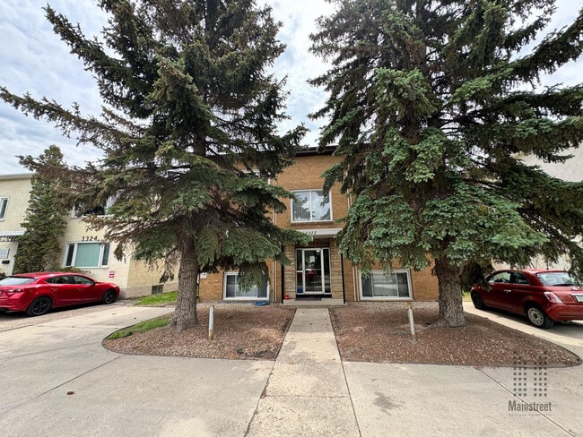 University Commons Apartments - University Commons Apartments