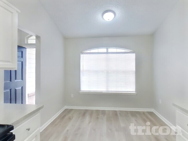 Photo - 3716 Arava Dr