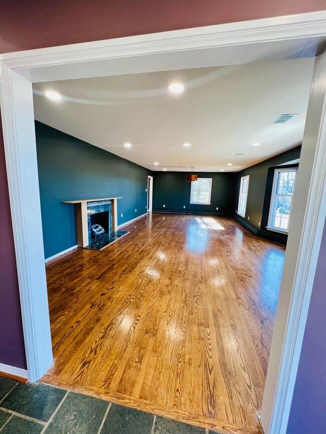 Photo - 3162 Stoneridge Rd SW