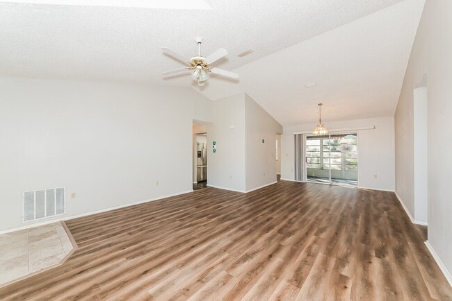 Photo - 3302 56th Terrace E