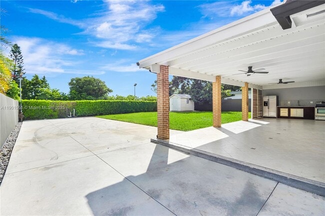 Photo - 4931 SW 132nd Ave