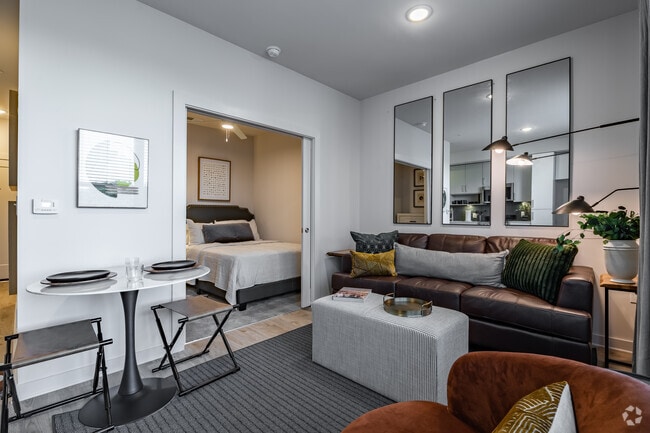 1BR, 1BA - 468SF
