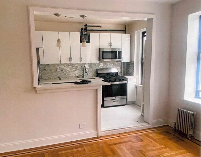 Kitchen - 165-175 Sherman Ave