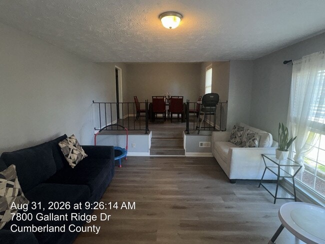 Photo - 7800 Gallant Ridge Dr