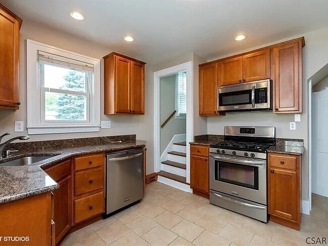 Photo - 1022 Menoher Blvd