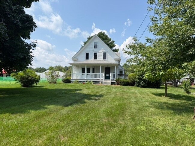Photo - 74 Anawan St