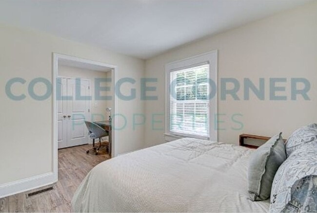 Photo - 127 Idlewilde Dr Unit 1