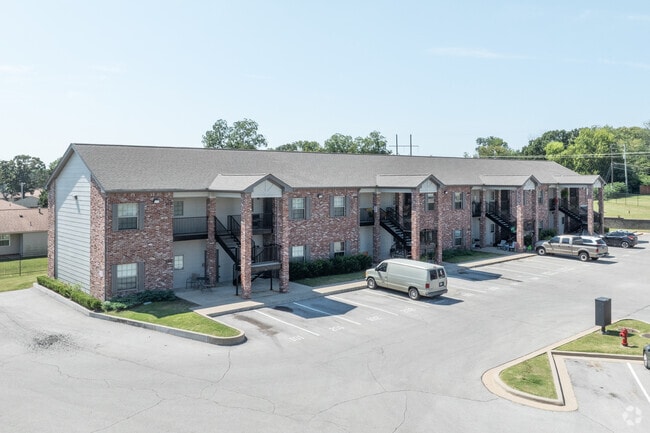 Alternate - Oak View Apartments