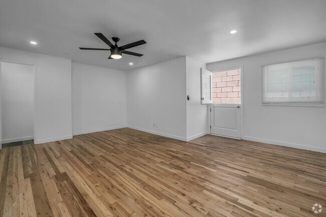 Building Photo - 905 Manhattan Beach Blvd Unit A Rental
