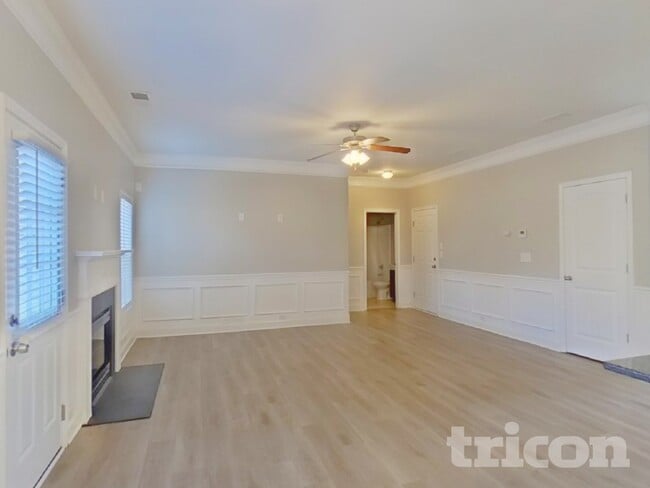 Photo - 1076 Merlot Ct