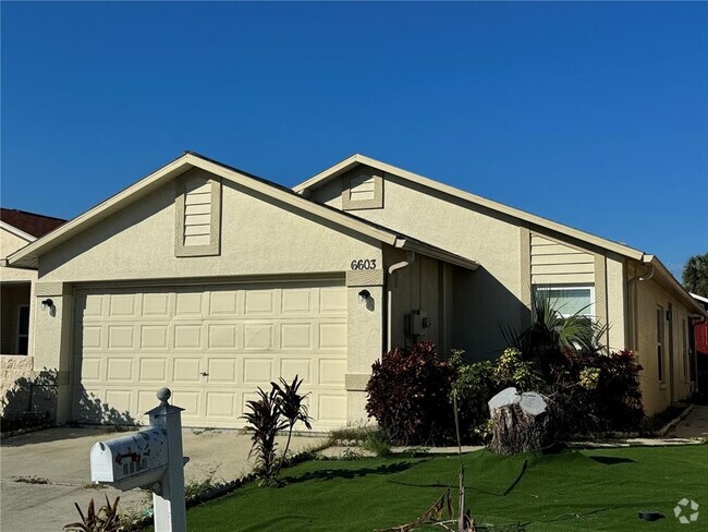 Building Photo - 6603 Crossbow Ln Rental