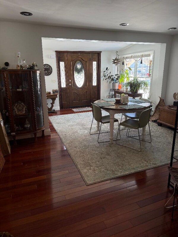 Photo - 58 Spooner Ave