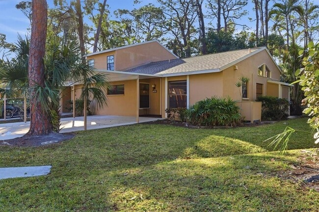 Photo - 4819 Village Garden Dr