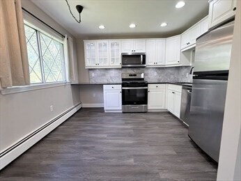 Photo - 19 Fernview Ave Unit 6