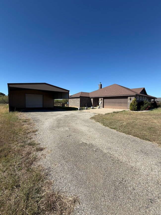 Photo - 182 Raymonds Wy