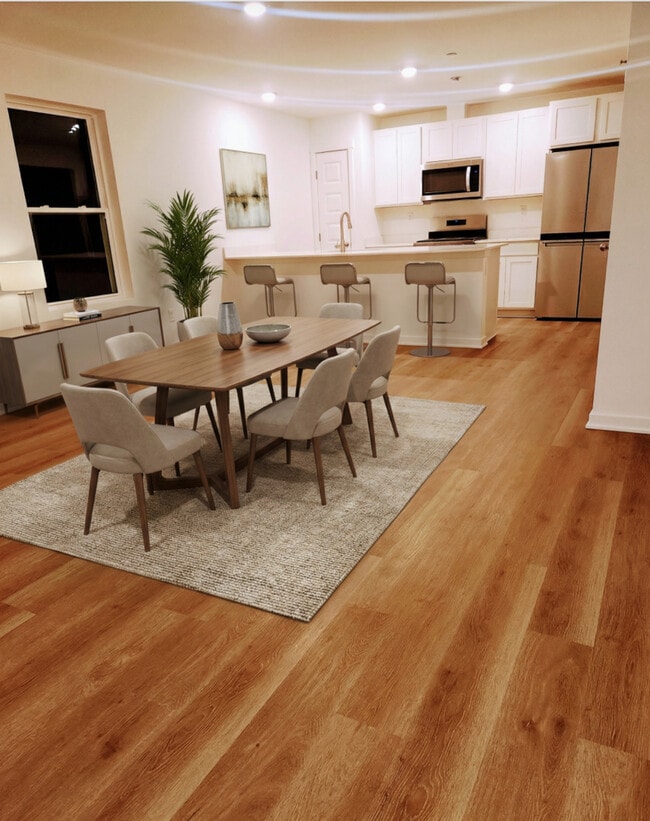 Photo - 2334 Noble Ln