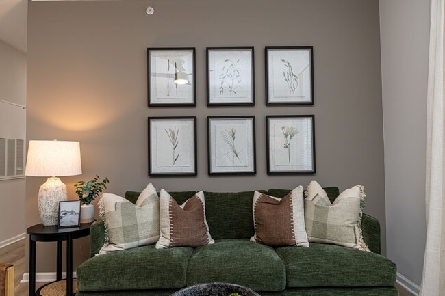Spacious living room