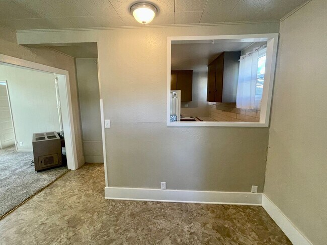 Photo - 523-525 NW 11th St Unit 525 - Lower