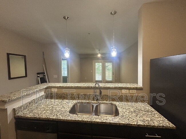 Photo - 410 Rosedale Ave Unidad Apt 211