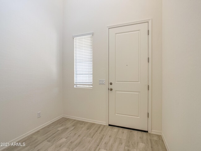 Photo - 8847 Fleetwood Ln