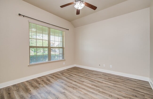 Photo - 11702 Eagle Ridge Dr