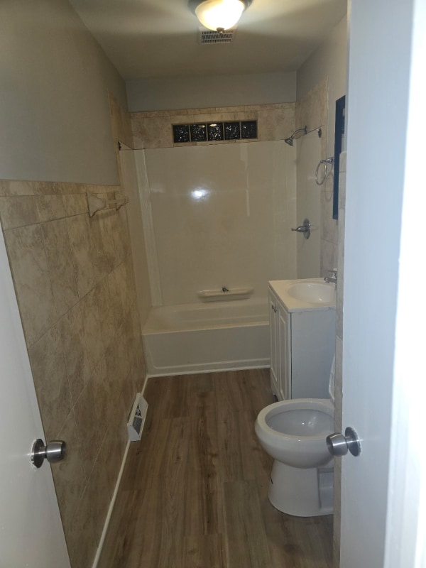 Photo - 14616 State St